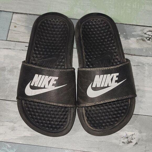 Nike Slides Black & White sz 13 C - Picture 1 of 2
